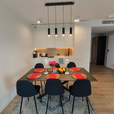 Pinea Apartments Поберово Екстериор снимка
